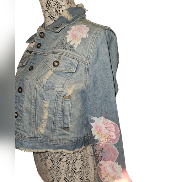 Urban Behavior Denim Jacket - Picture 4 of 16